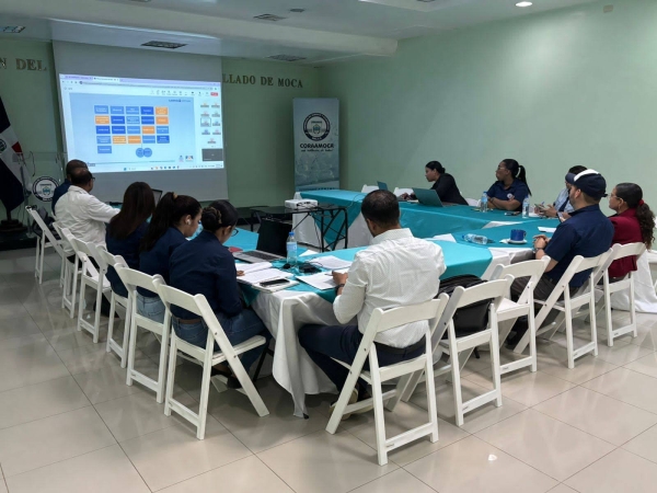 COMITÉ DE COMPRAS DE CORAAMOCA SE CAPACITA SOBRE LOS ALCANCES DE LA NUEVA LEY 47-25.